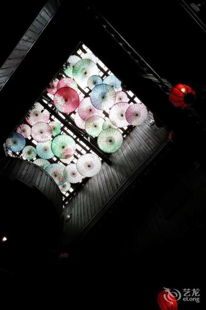 Fenghuang Waitin For You Inn Экстерьер фото